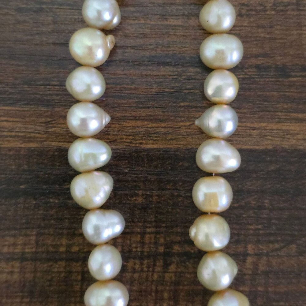 Irregular Natural Freshwater Pearl Necklace Creamy Beads Lobster Clasp - Picture 3 of 12